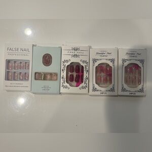 5 press on nails 💅